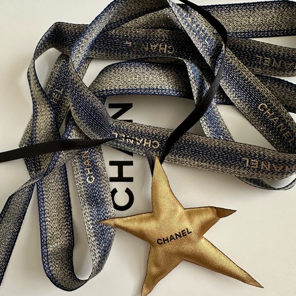 Chanel 54” with charm - Picture 1 of 4